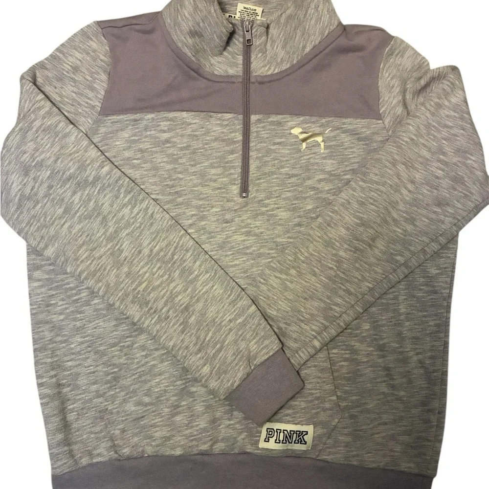 Victorias Secret comfortable zip